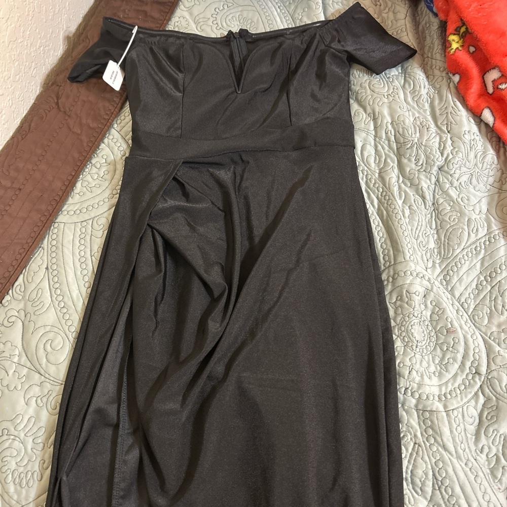SHEIN Black Off-Shoulder Sheath Dress for Cocktail